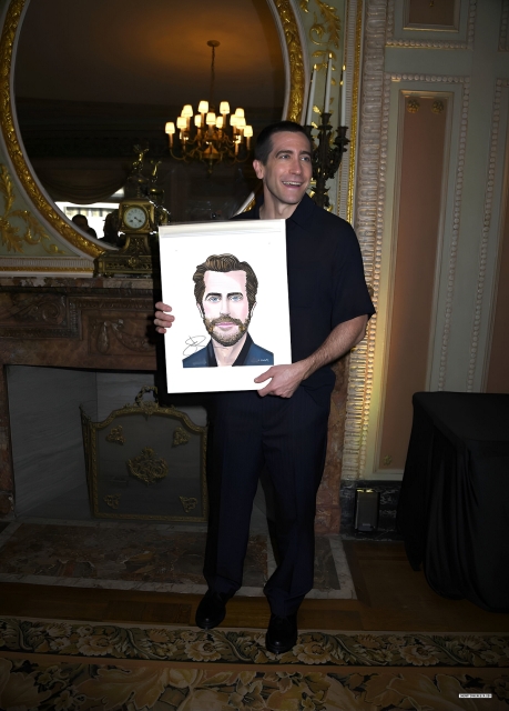 102.jpg